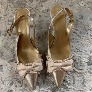 Gold Ellen Tracy Heels